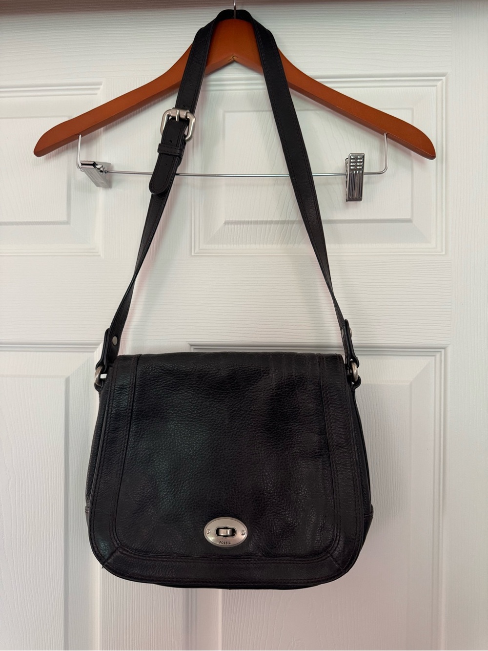 Fossil Black Leather Turn-Lock Satchel
